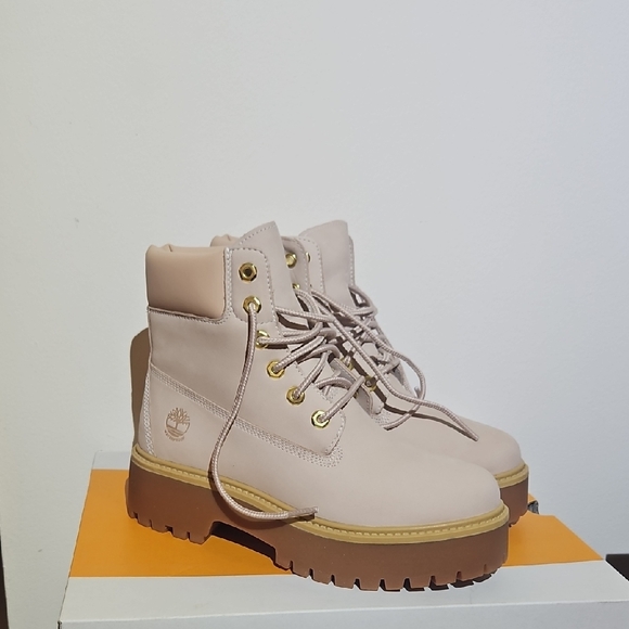 Timberland Shoes - Timberland Women's Size 8 Stone Street 6 In Lace Waterproof Boot Rugby Tan